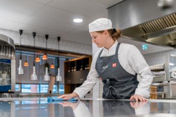 013 Manager Ondernemer Horeca Drenthe College Iris Sijbom Fotografie 2022 IR108736