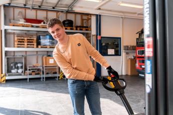 VSW 98 Chauffeur Wegvervoer Drenthe College Iris Sijbom Fotografie 2022 IR101222