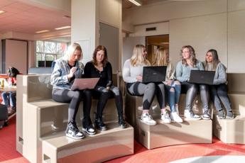 Ubbekingecamp Office En Management Support Drenthe College Emmen Iris Sijbom Fotografie 2022 IR105497