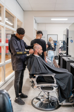 Haarstylist Heer Salonmanager Heer Student Muhammed Ndayisaba & Wail Balasini Drenthe College Iris Sijbom Fotografie 2023 IR106155