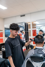 Haarstylist Heer Salonmanager Heer Student Wail Balasini Drenthe College Iris Sijbom Fotografie 2023 IR106195