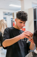 Haarstylist Heer Salonmanager Heer Student Wail Balasini Drenthe College Iris Sijbom Fotografie 2023 IR204226