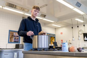 DC E Commerce Specialist Iris Sijbom Fotografie 2022 IR104378