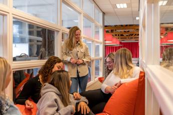 Ubbekingecamp Office En Management Support Drenthe College Emmen Iris Sijbom Fotografie 2022 IR105533