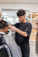 Haarstylist Heer Salonmanager Heer Student Wail Balasini Drenthe College Iris Sijbom Fotografie 2023 IR106177